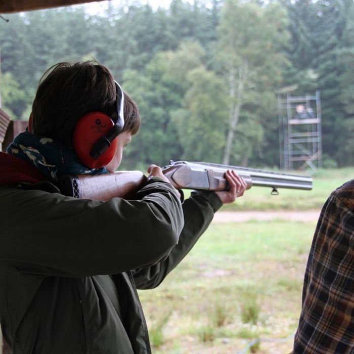 shooting-2658438_1280